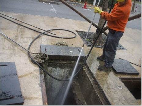 敖汉池底污泥如何清理